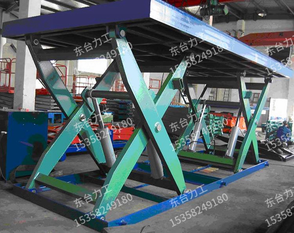 剪叉高空作業(yè)平臺(tái)